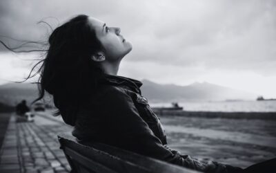 How to Overcome Imposter Syndrome in Your 30s and Build Unshakable Confidence