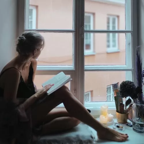 Eve Jiyu guide for starting your self-reflection journey for women